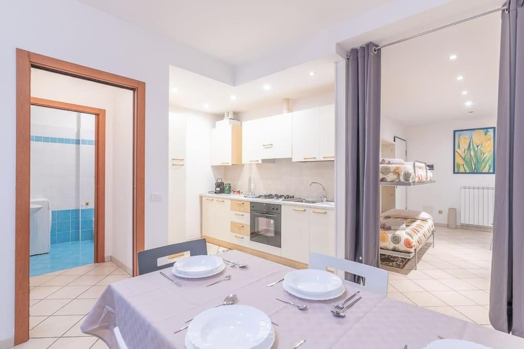 Esclusivo Loano Centro Mare A 50 Mt + Wi-Fi Apartamento Exterior foto